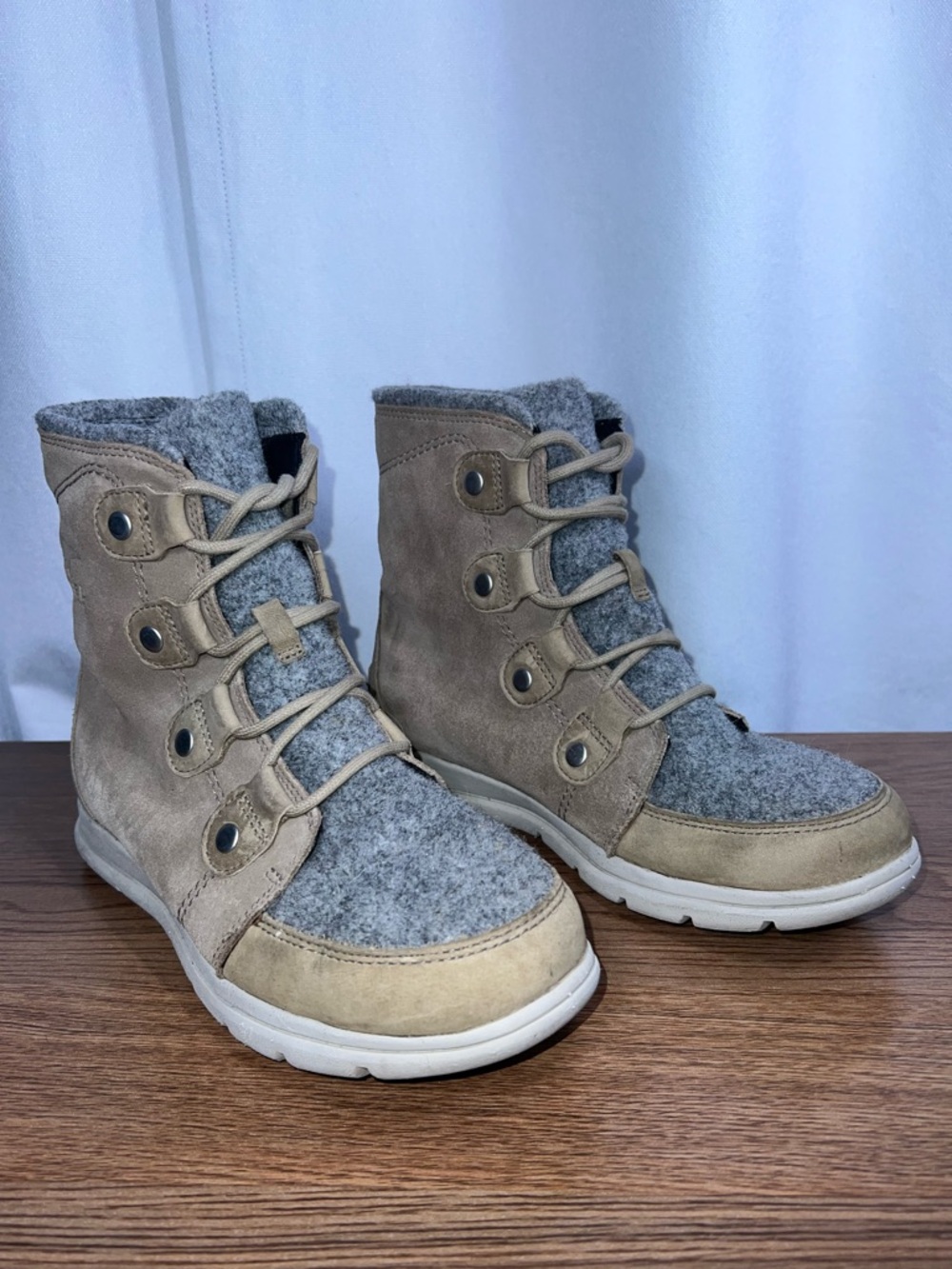 Sorel Explorer II Joan Boots Womens 8 Taupe Suede Lace Up Cozy Winter - Picture 4 of 8